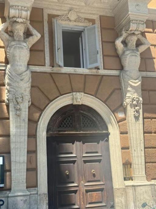 La Suite Di Leon Rome Bagian luar foto