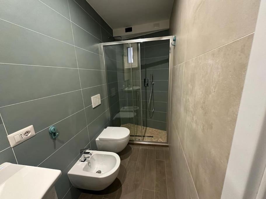 La Suite Di Leon Rome Bagian luar foto