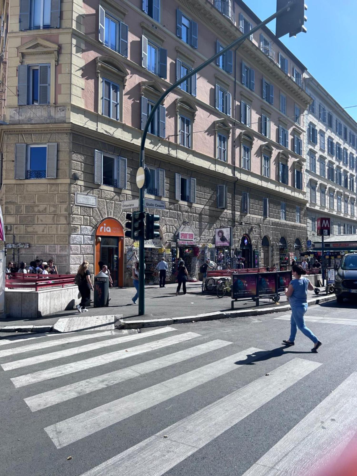 La Suite Di Leon Rome Bagian luar foto